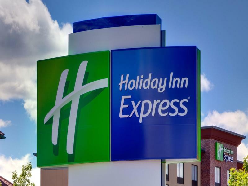 Express By Ihg Hotel 2*